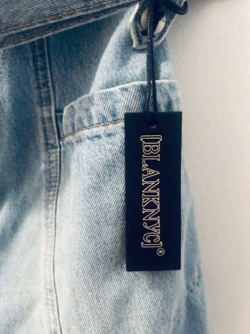 Blank NYC Women's Steal the Show Pant Denim Cargo Straight Leg Belt Jeans NEW - Picture 5 of 16